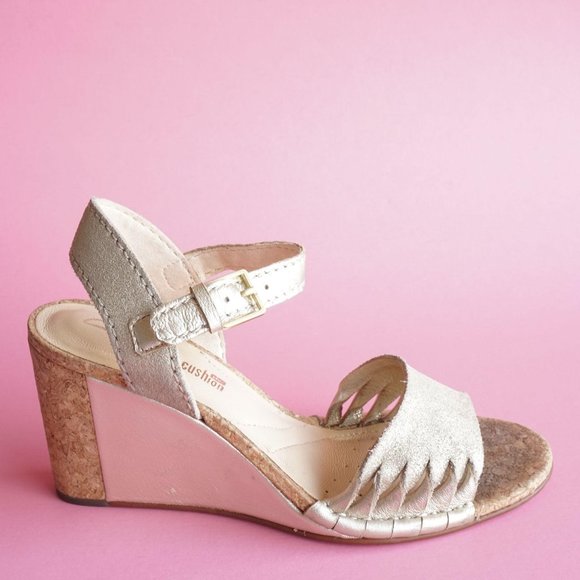 clarks sandals size 6